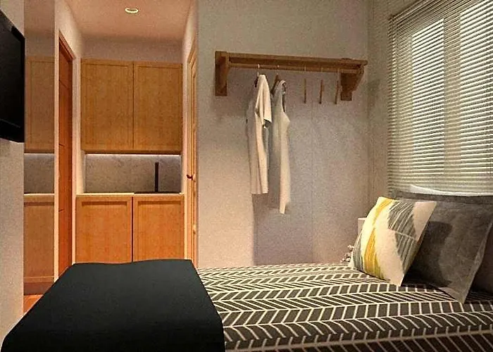 Maine Residences Leveriza Pasay Отель 2*