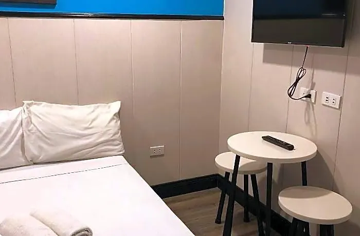 Maine Residences Leveriza Pasay Отель