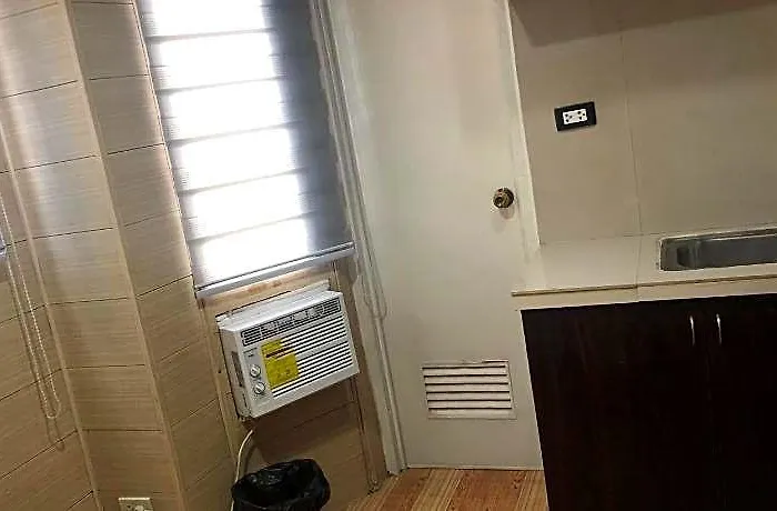 Отель Maine Residences Leveriza Pasay 2*